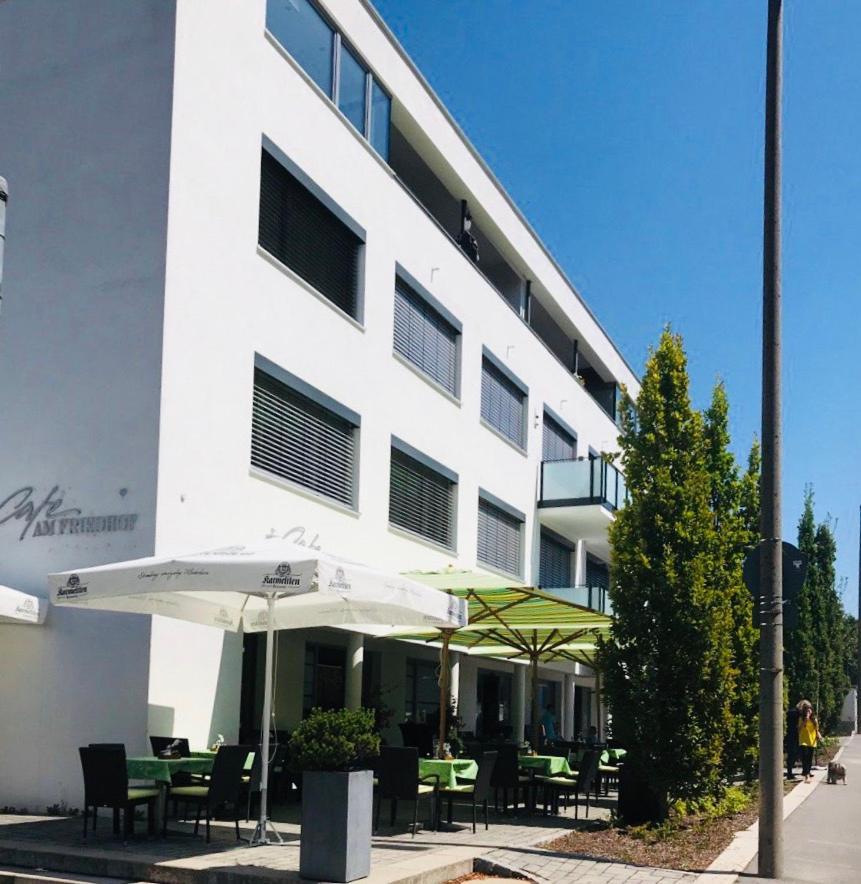 Zimmer - Modernes Apartment Mit 45 Qm. Straubing Buitenkant foto